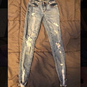 Women’s skinny jeans